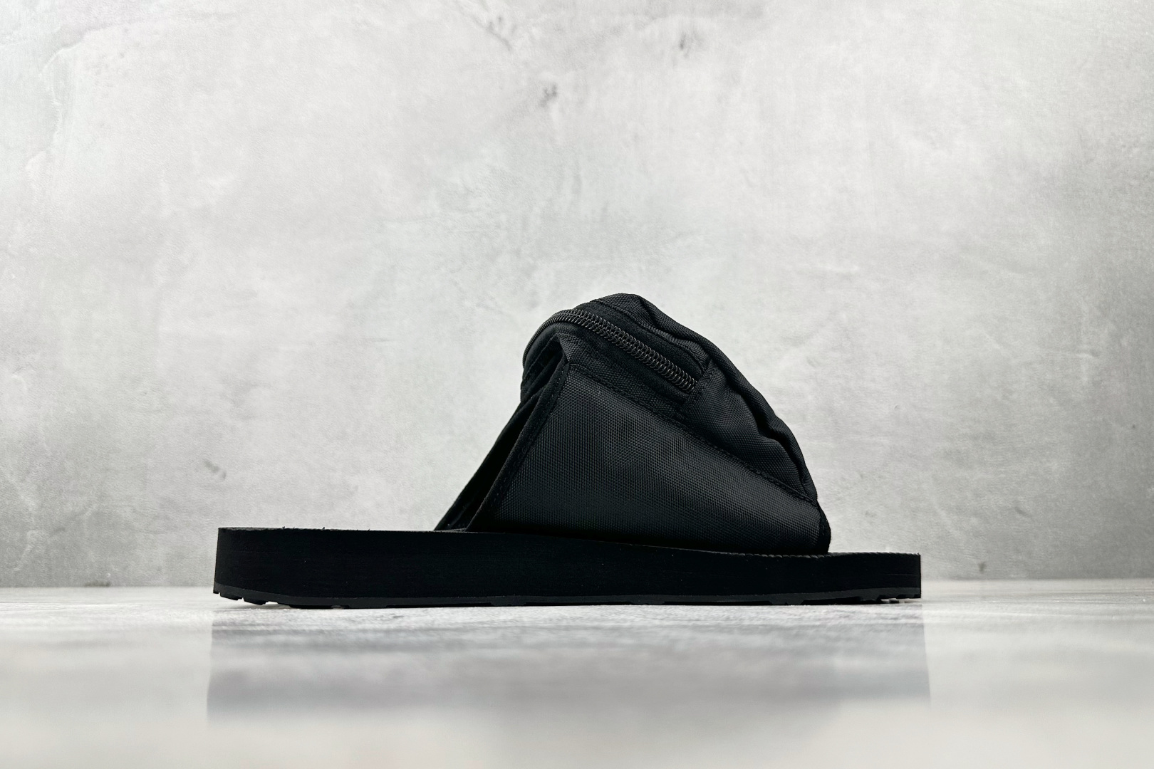 Suicoke 黑色 OG-276TRABMM