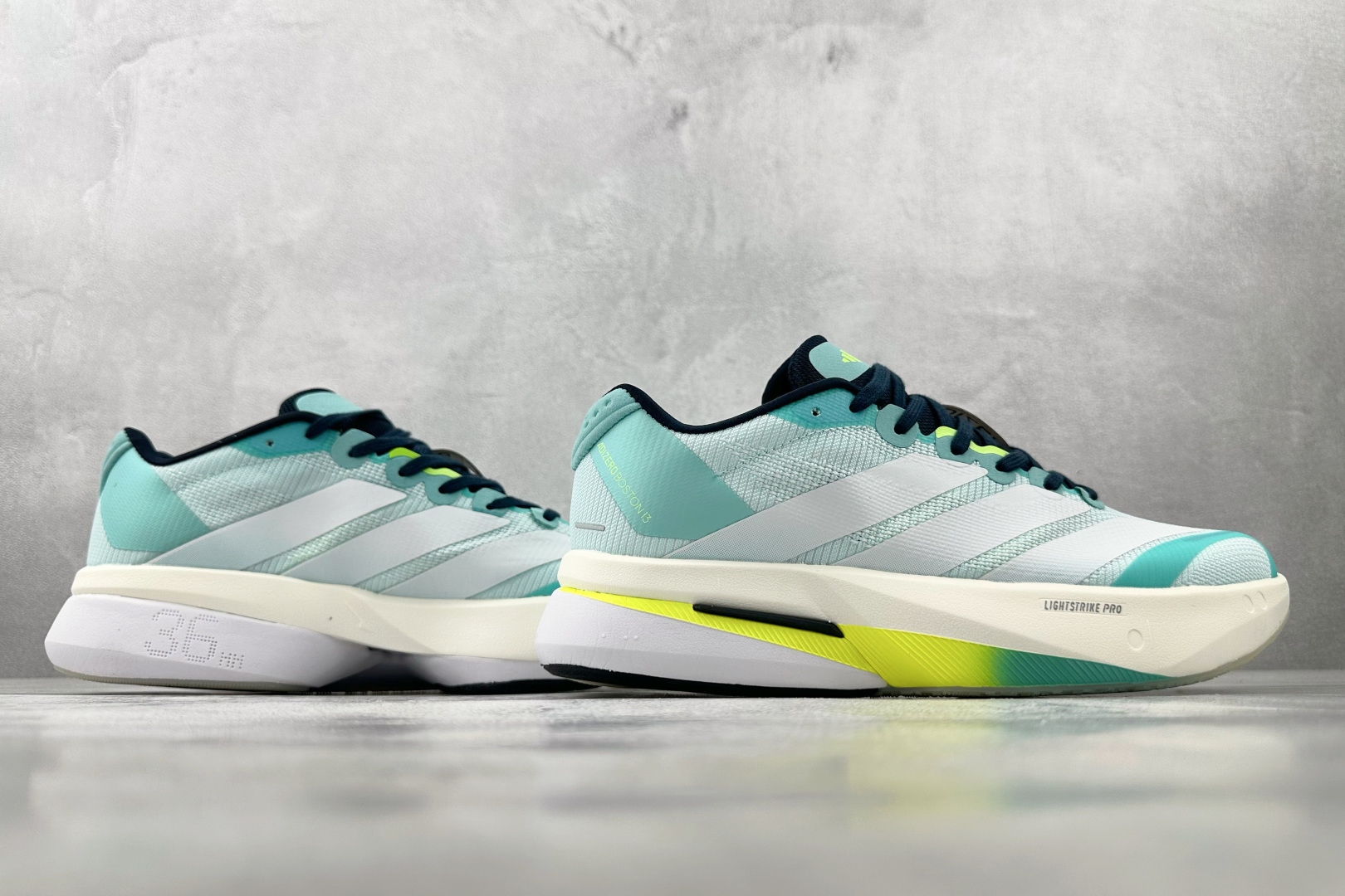 平台订单 adidAdizero Bost13 绿色 JS4945