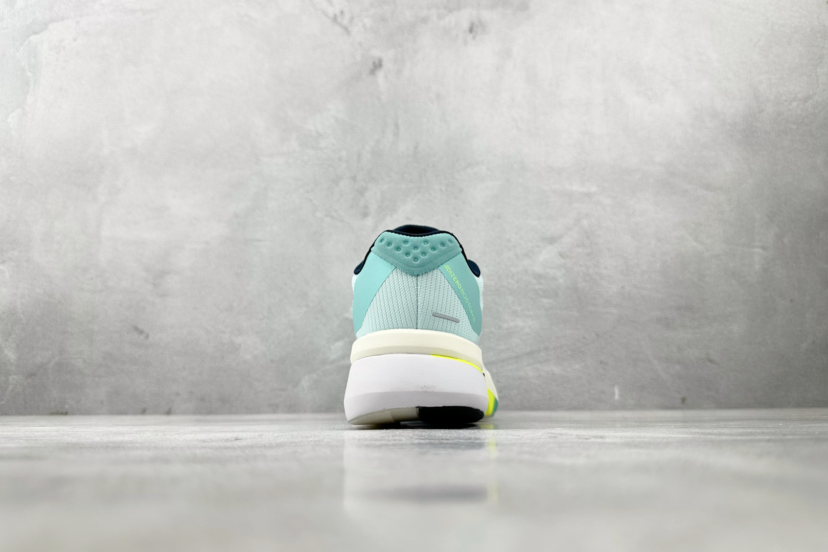平台订单 adidAdizero Bost13 绿色 JS4945