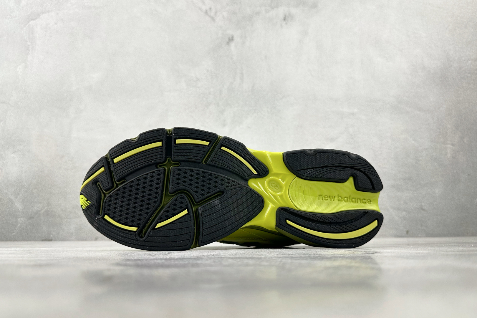 大厂出品 New Balance NB 2010 黄色 U2010RLC