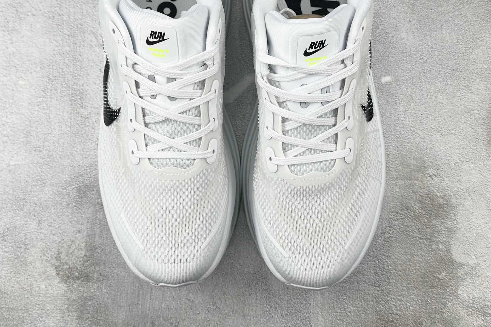 Nike Vomero Vomero Premium 白色 HQ2050-300