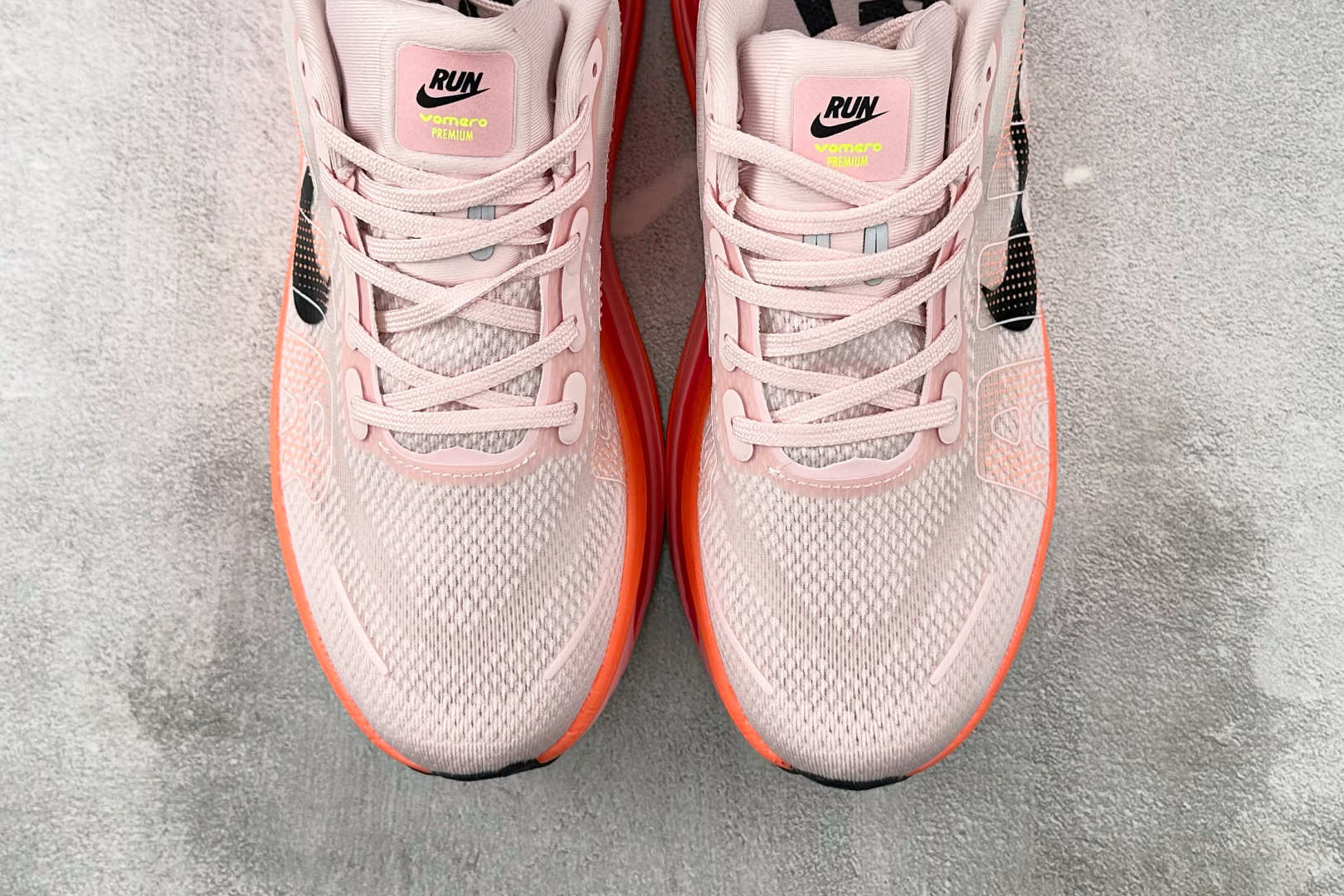 Nike Vomero Vomero Premium 粉橙 HQ2050-442
