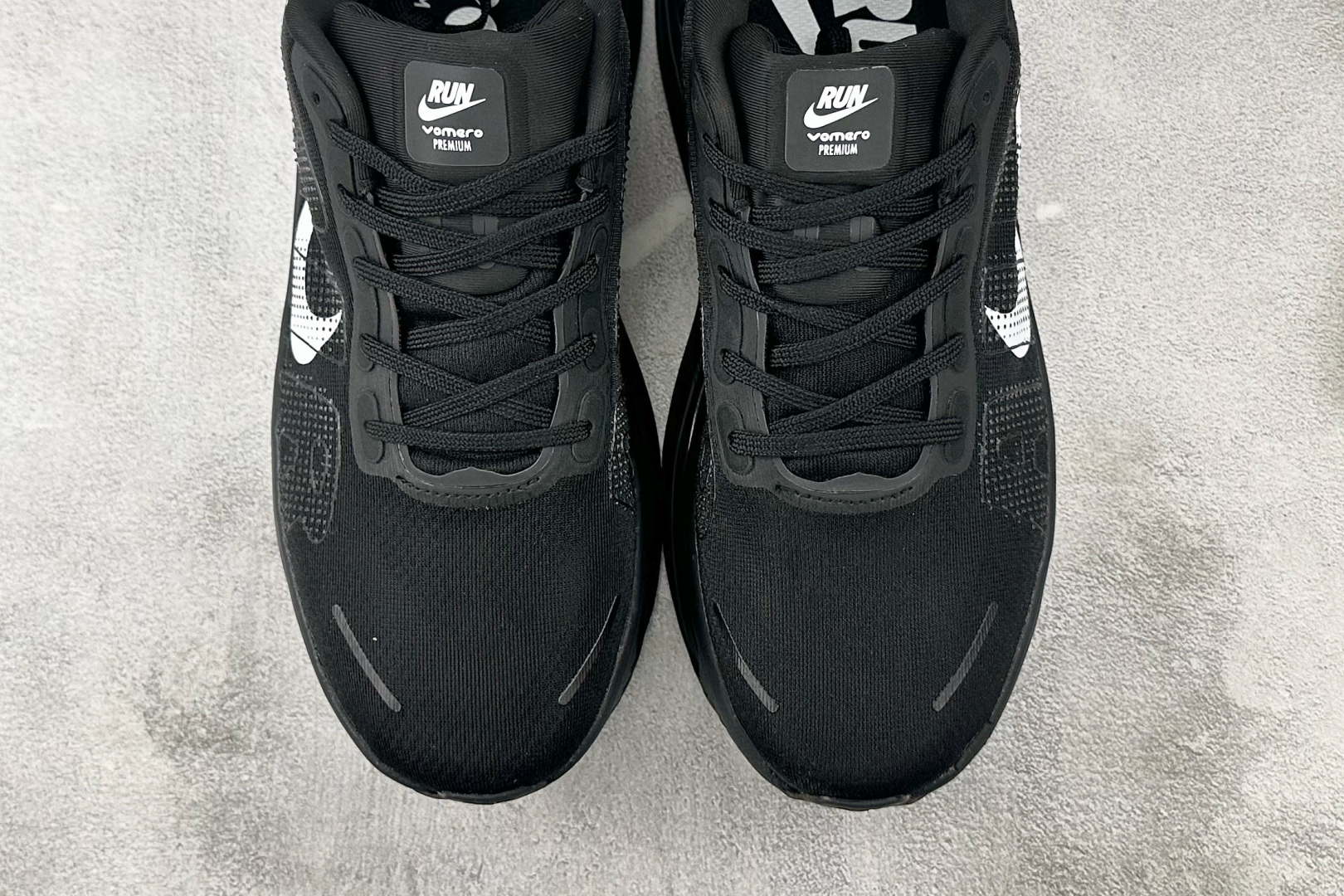 Nike Vomero Vomero Premium 黑色 HM5973-100