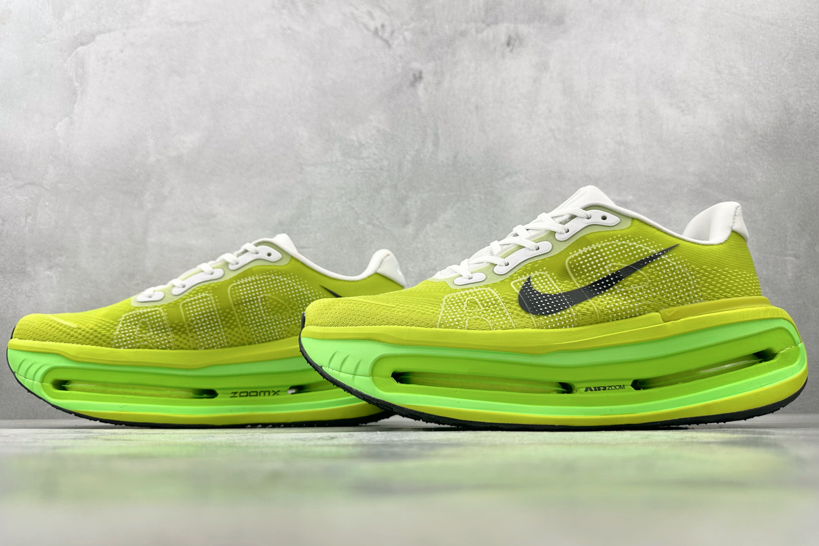 Nike Vomero Vomero Premium 绿色 HQ2050-558