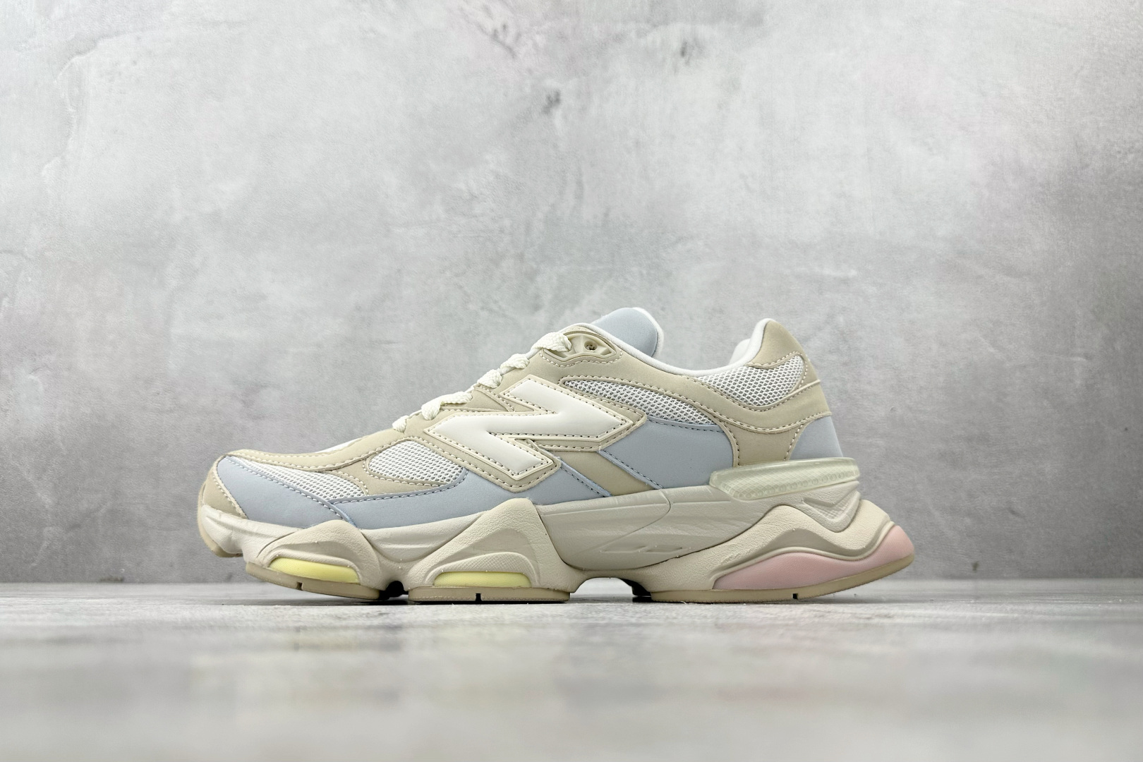 大厂出品 New Balance NB 9060 米白 U9060JDS