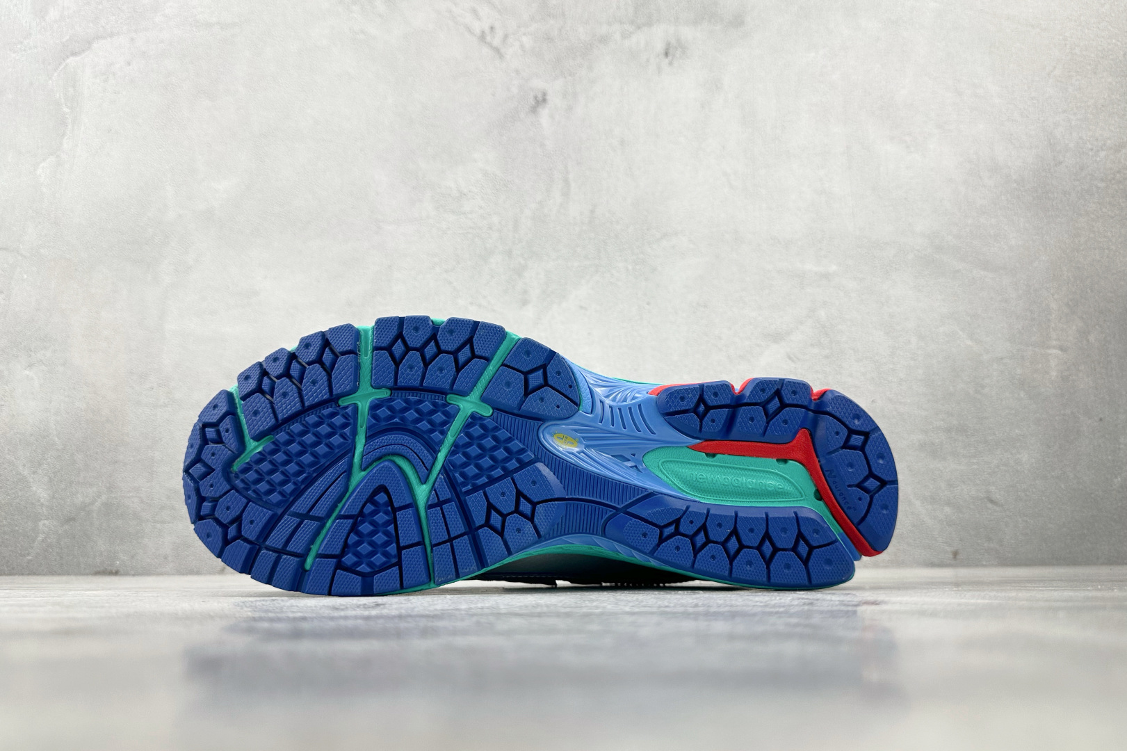 大厂出品 DTLR x New Balance NB 1906R 白蓝 U1906RMS