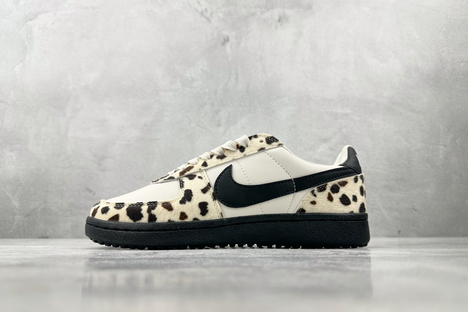 出口订单 Nike Field General 82 白黑色 IB2323-001