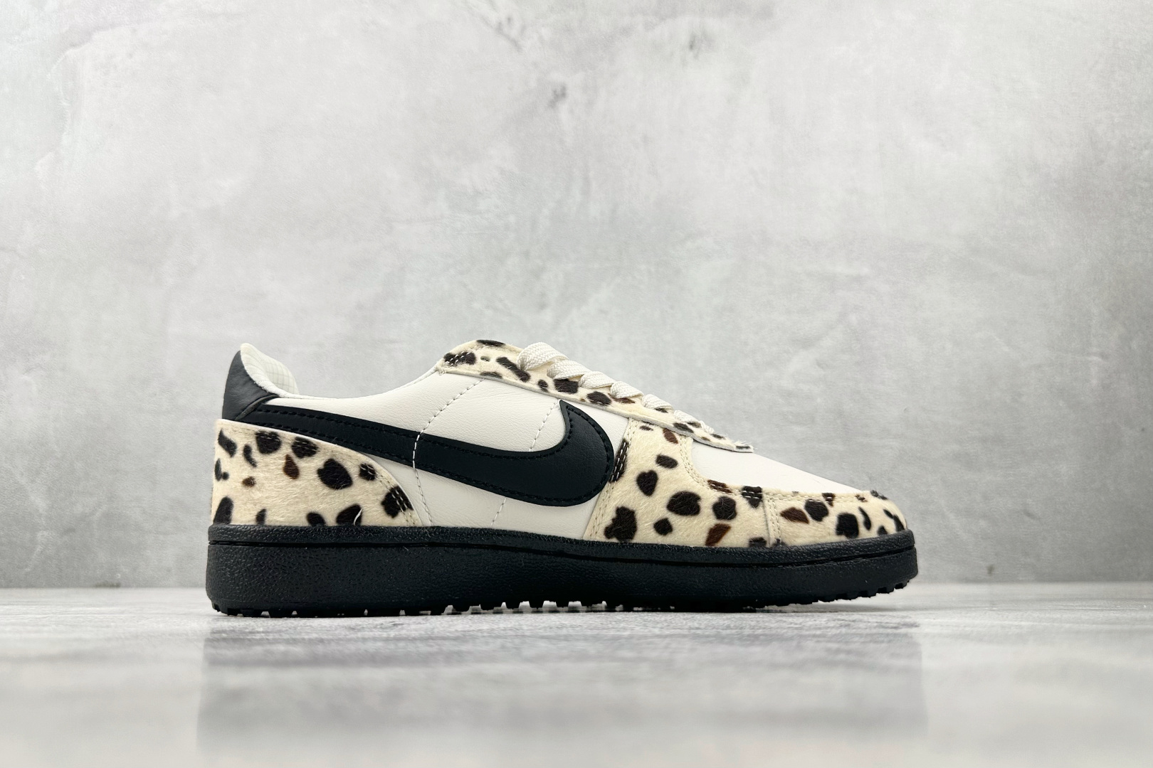 出口订单 Nike Field General 82 白黑色 IB2323-001