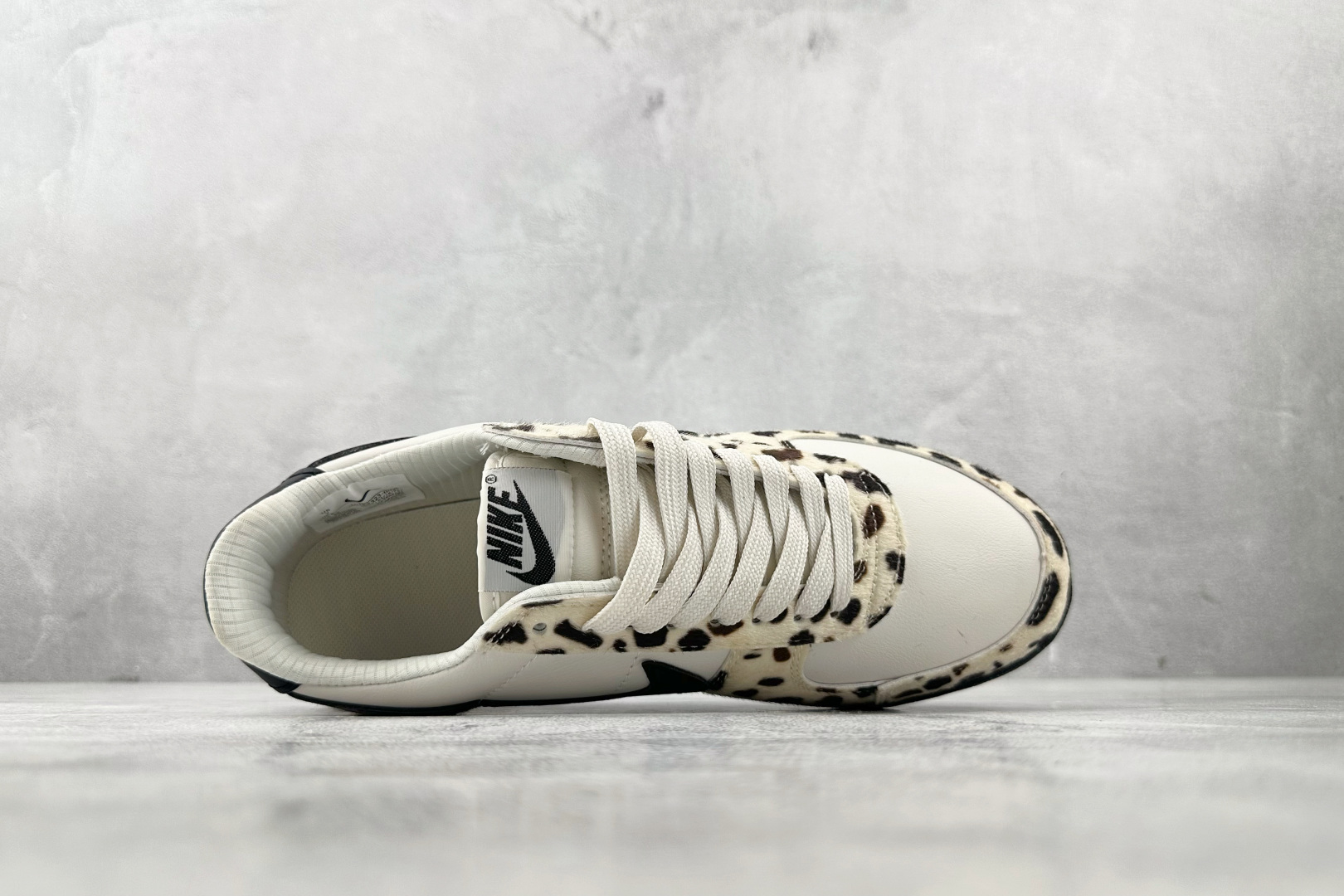 出口订单 Nike Field General 82 白黑色 IB2323-001