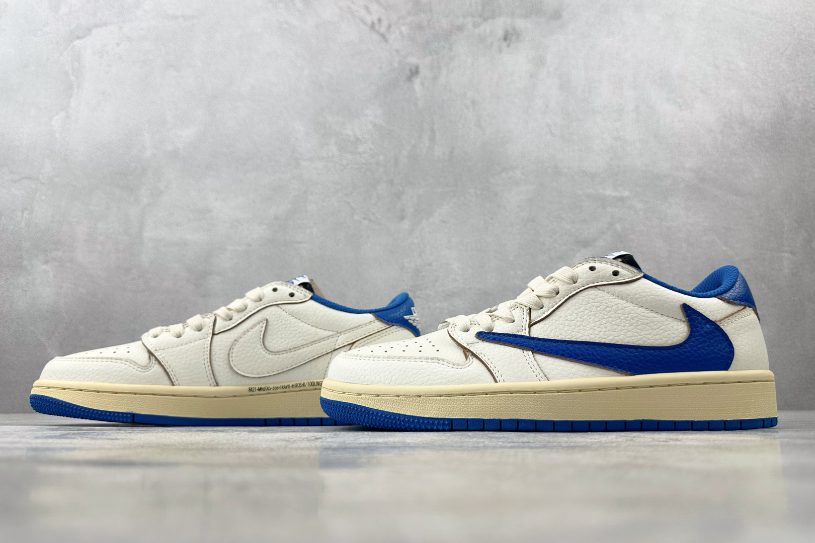 图片[5]-XC  Travis Scott x Jordan Air Jordan 1 Low OG 蓝色 货号：DM7866-104 尺码：36 36.5 37 38.5 39 40 40.5 41 42 42.5 43 44 44.5 45 46-选品中心