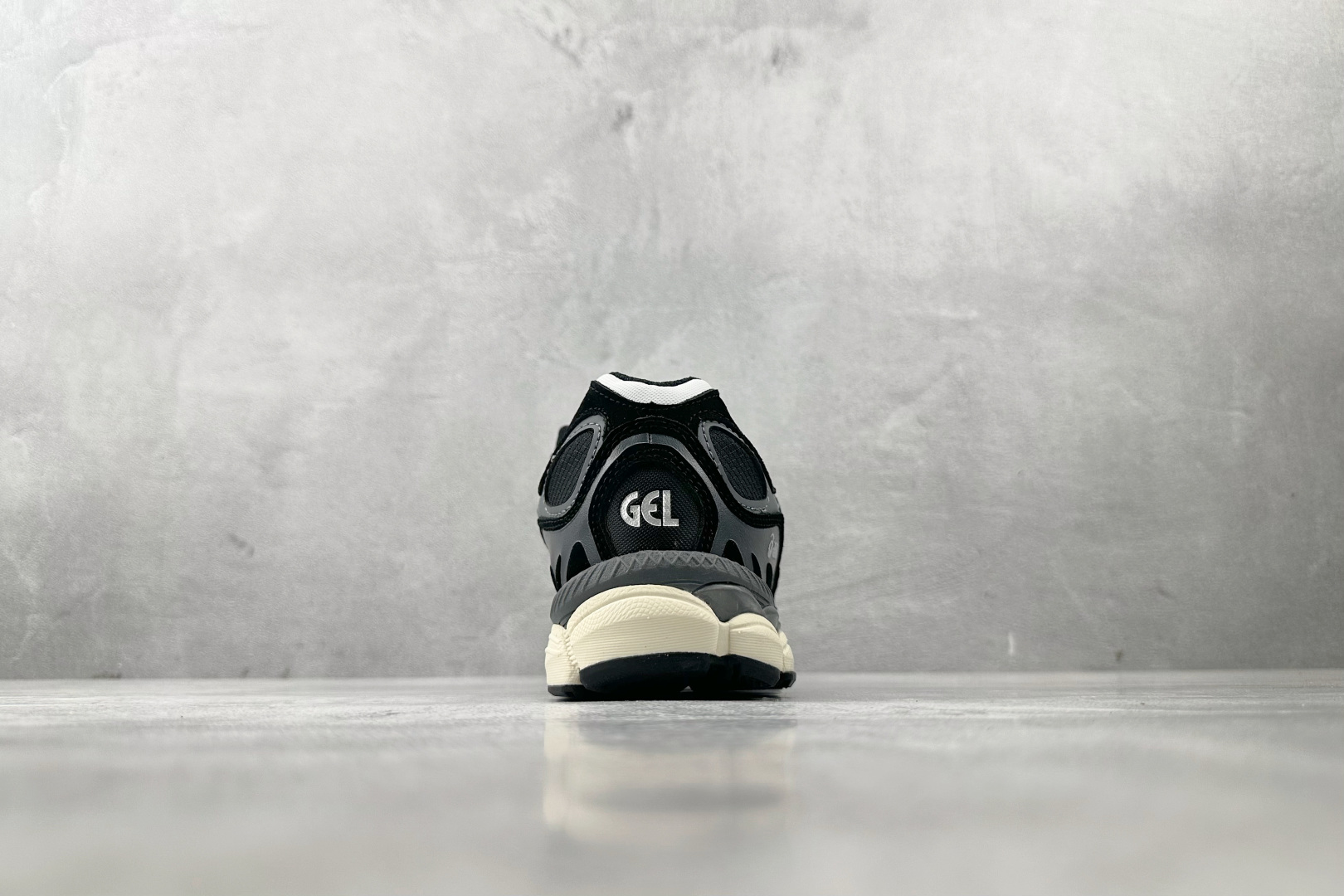Asics GEL-NYC系列 黑色 1203A739-001