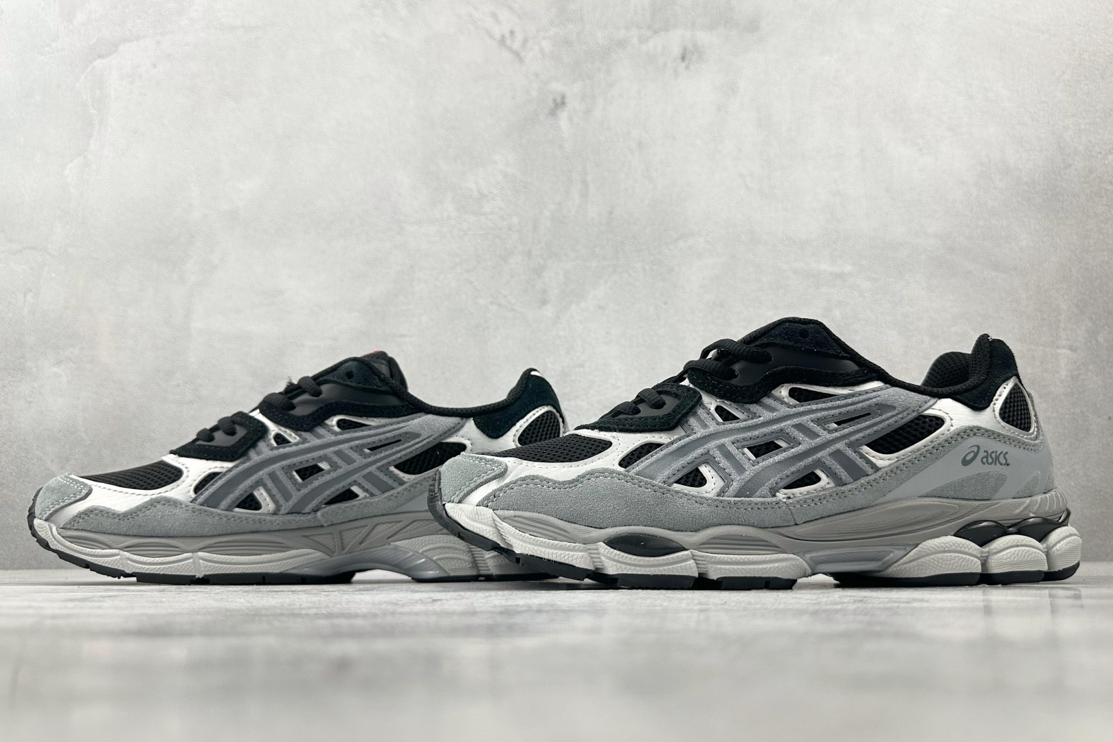 Asics GEL-NYC系列 黑灰色 1203A383-003