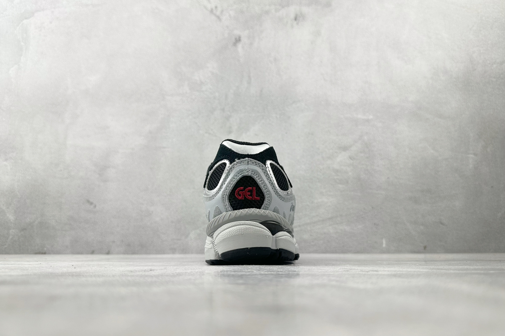 Asics GEL-NYC系列 黑灰色 1203A383-003