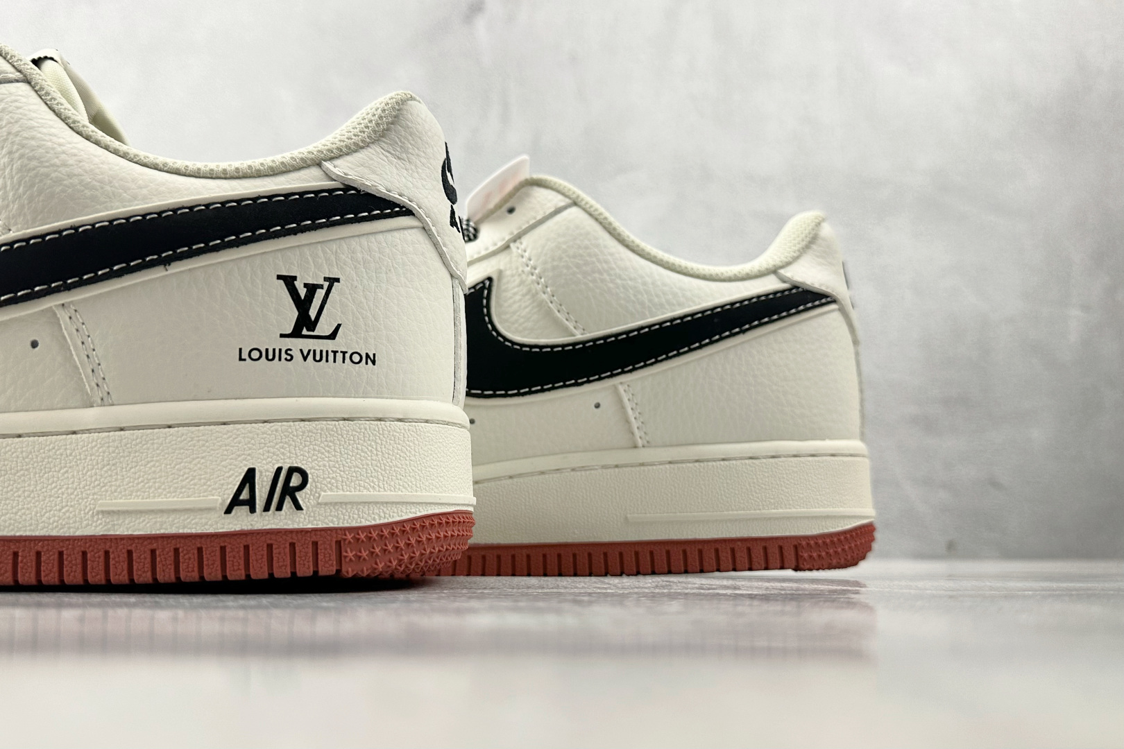 Nike Air Force 1'07 LV 联名 米白黑 CS5288-020