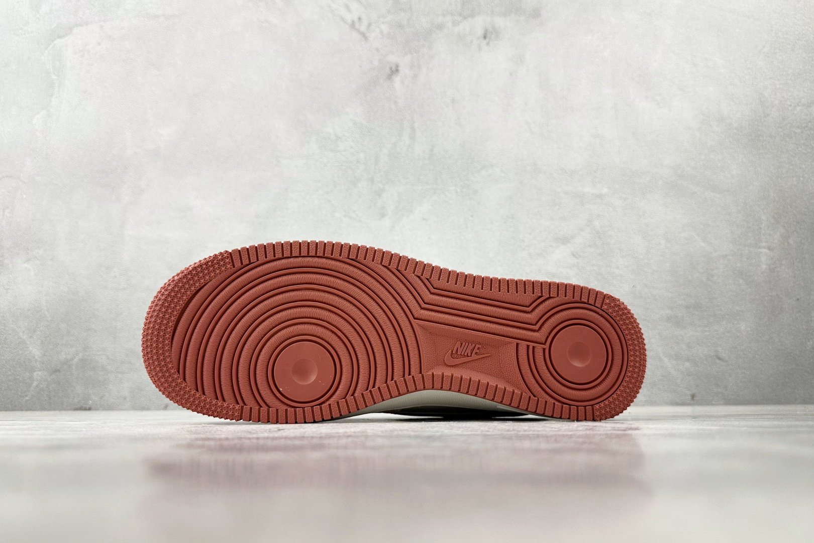 Nike Air Force 1'07 LV 联名 米白黑 CS5288-020