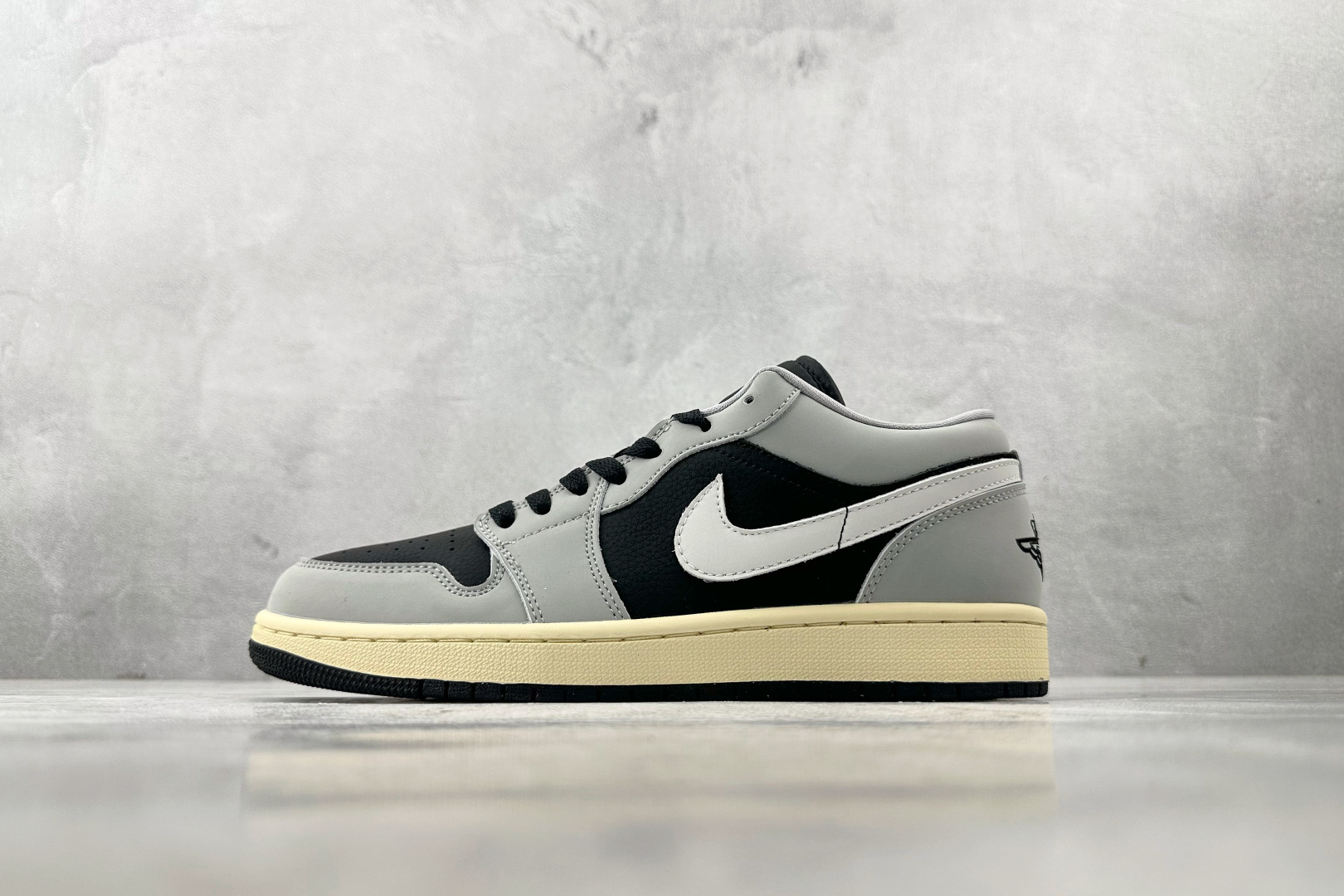 XC  Jordan Air Jordan 1 low 黑灰 货号：HQ2010-012 尺码：36 36.5 37 38.5 39 40 40.5 41 42 42.5 43 44 44.5 45 46-选品中心