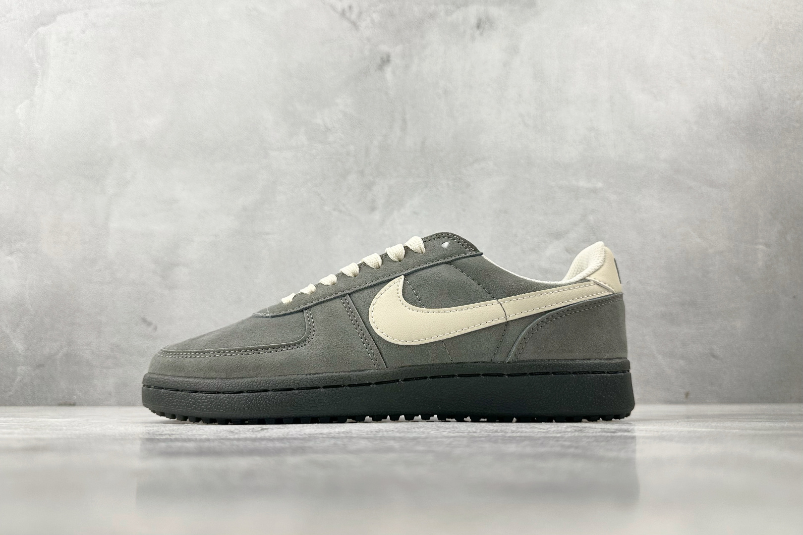 出口订单 Nike Field General 82 浅军绿 IF0666-300