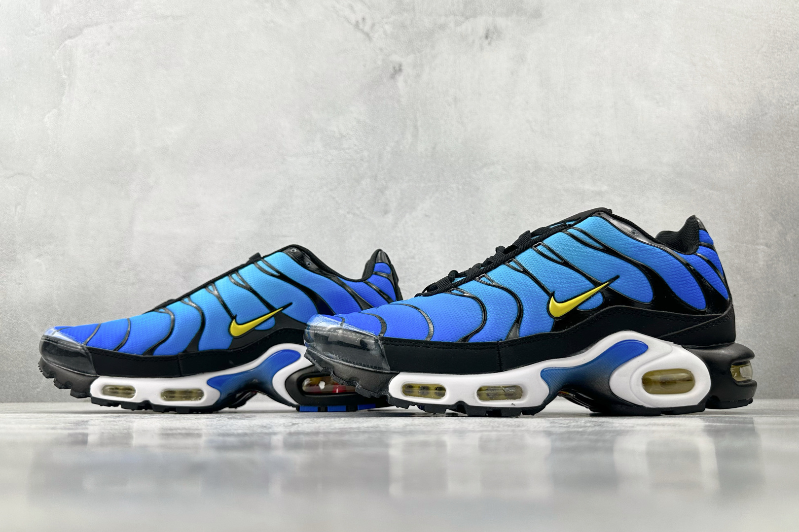 图片[5]-外贸 GW  Nike Air Max Plus 黑蓝白 货号：DX0755-001 尺码：36 36.5 37.5 38 38.5 39 40 40.5 41 42 42.5 43 44 44.5 45 46-选品中心