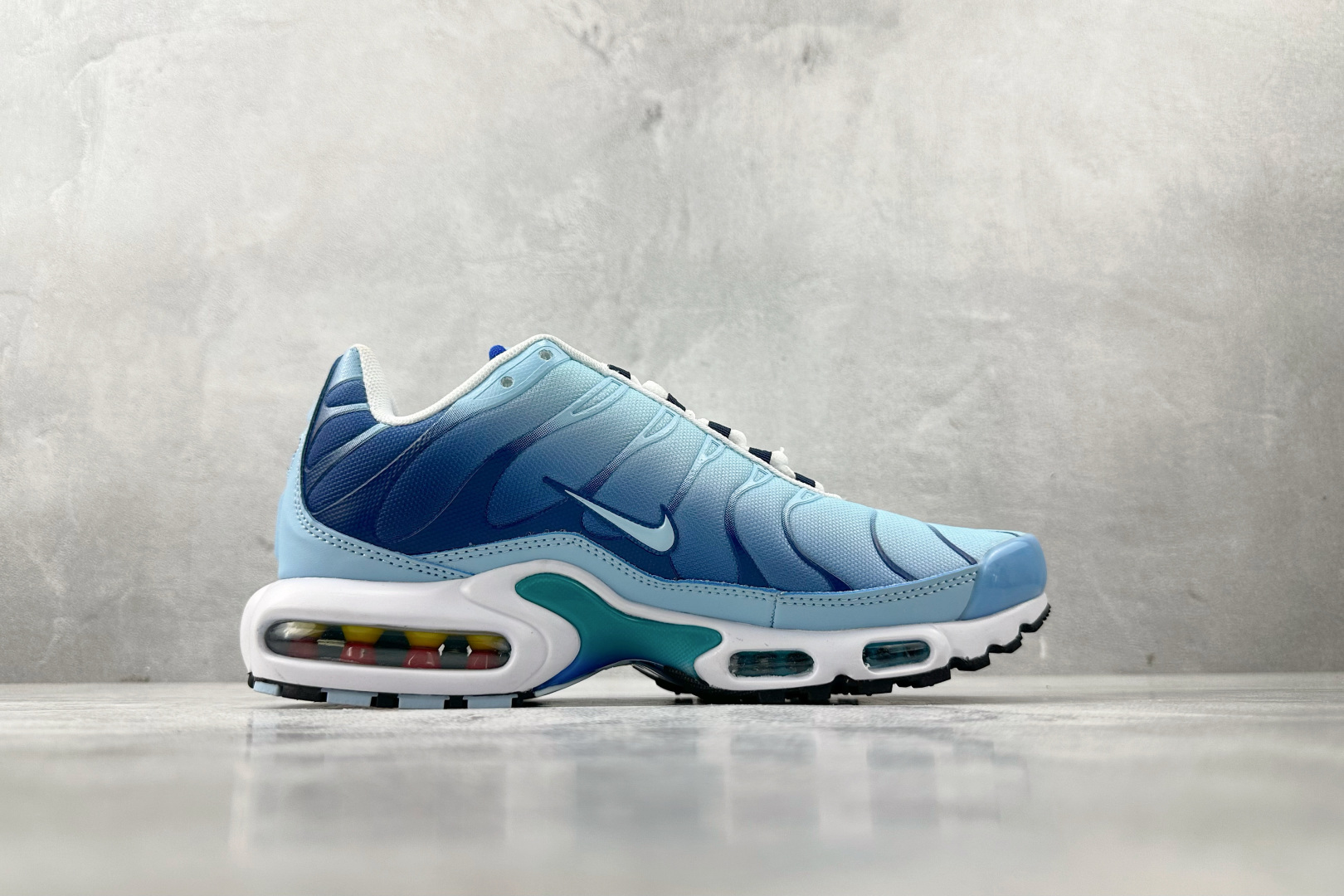 图片[2]-外贸 GW  Nike Air Max Plus 蓝色 货号：FJ4736-400 尺码：36 36.5 37.5 38 38.5 39 40 40.5 41 42 42.5 43 44 44.5 45 46-选品中心