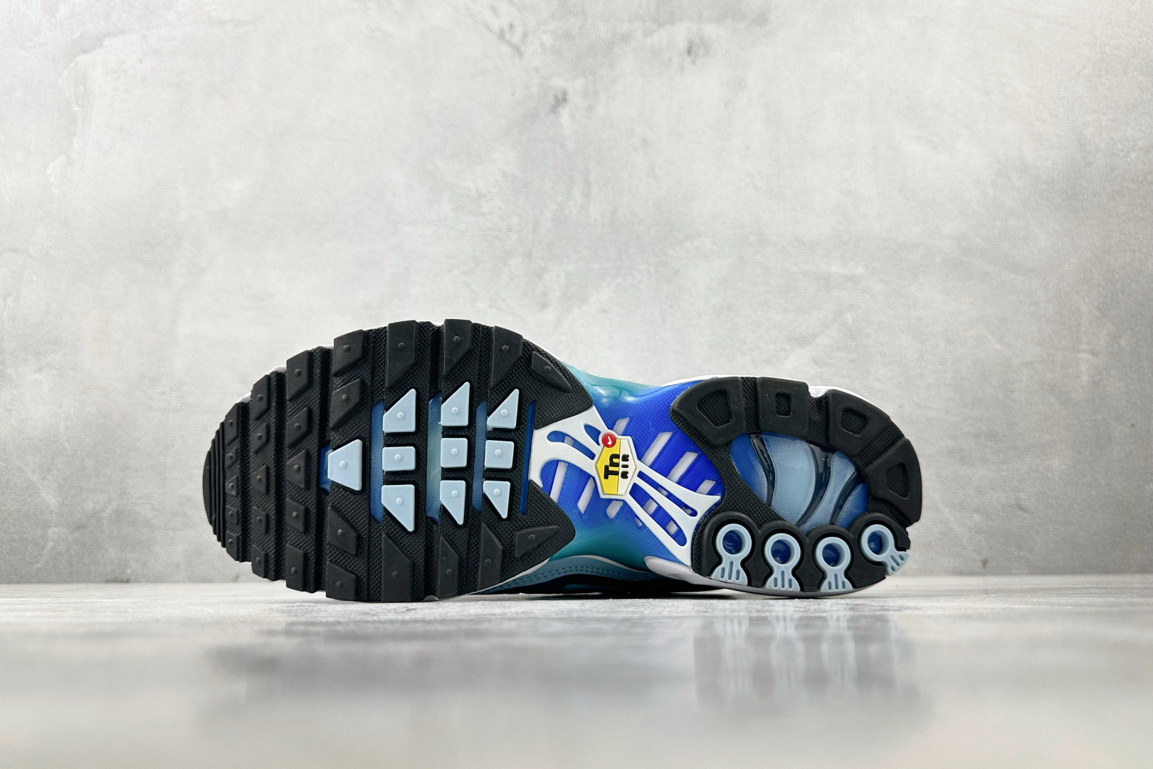 图片[4]-外贸 GW  Nike Air Max Plus 蓝色 货号：FJ4736-400 尺码：36 36.5 37.5 38 38.5 39 40 40.5 41 42 42.5 43 44 44.5 45 46-选品中心