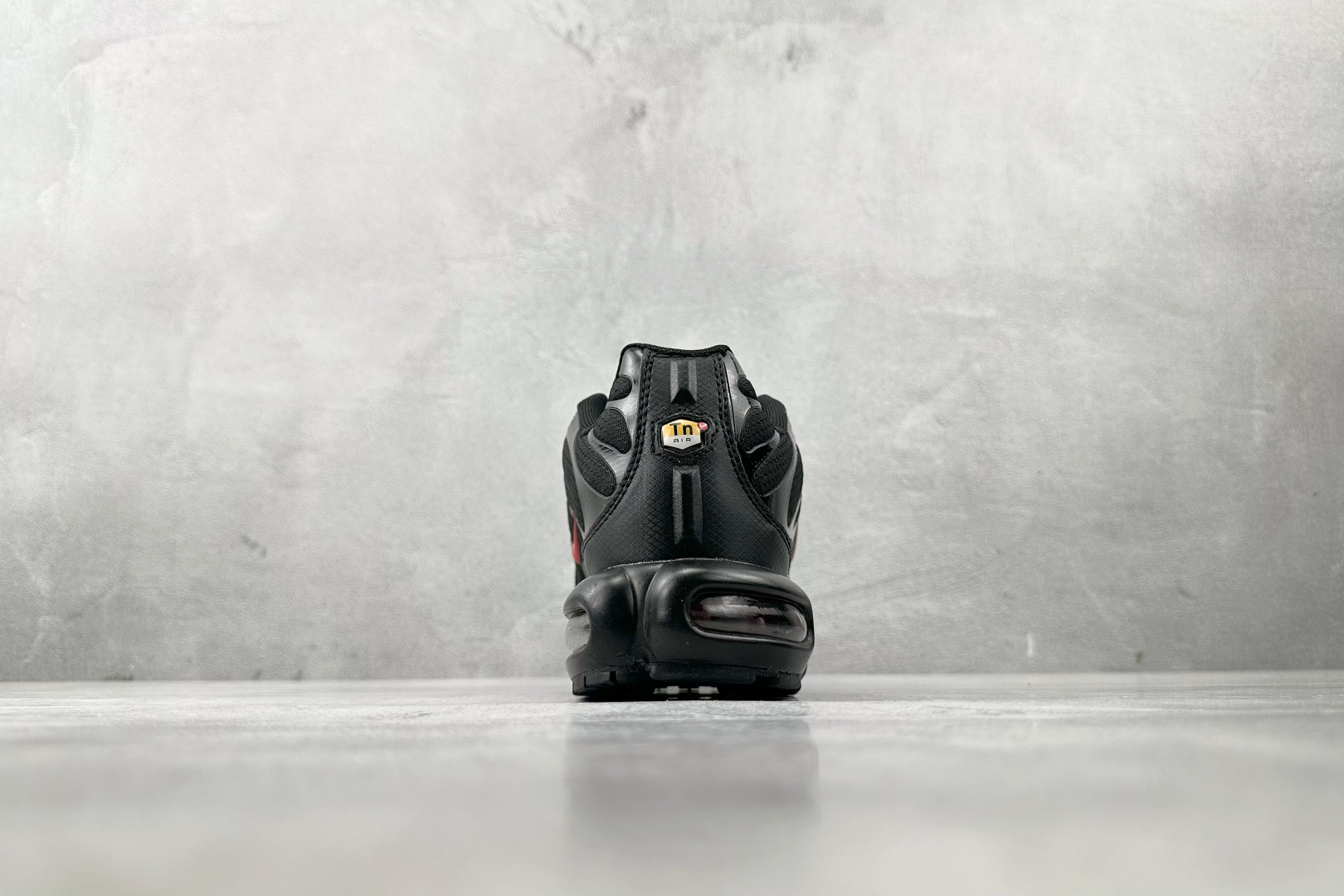 图片[9]-外贸 GW  Nike Air Max Plus 黑红色 货号：HV2891-001 尺码：36 36.5 37.5 38 38.5 39 40 40.5 41 42 42.5 43 44 44.5 45 46-选品中心