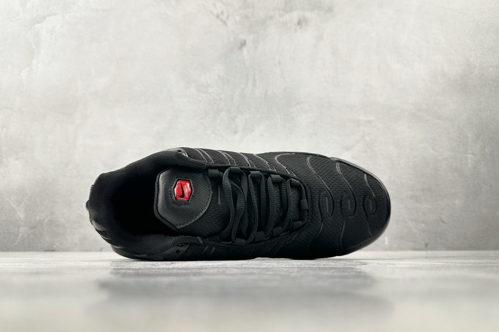 图片[3]-外贸 GW  Nike Air Max Plus 黑红色 货号：HV2891-001 尺码：36 36.5 37.5 38 38.5 39 40 40.5 41 42 42.5 43 44 44.5 45 46-选品中心