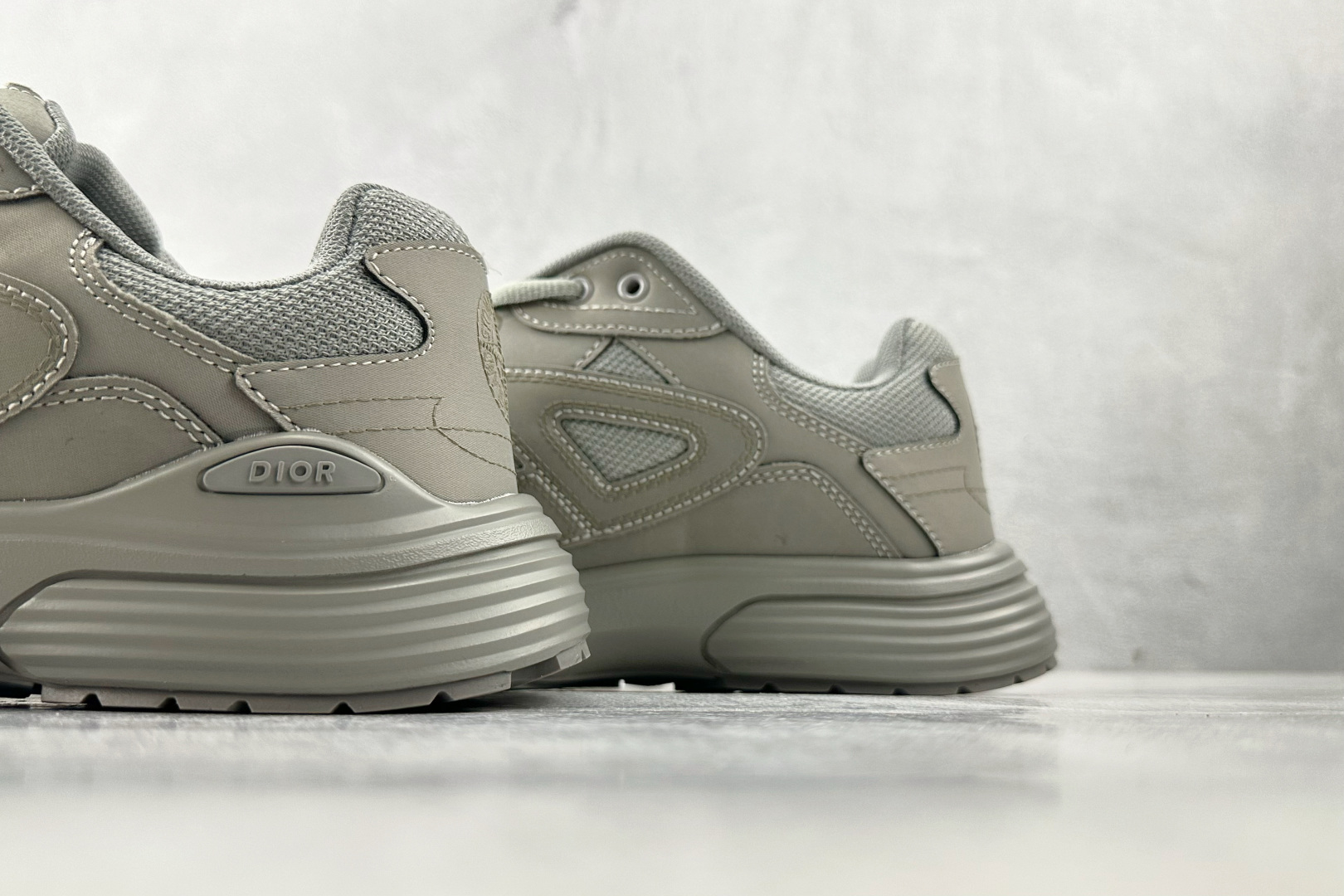 图片[8]-RT  STONE ISLAND × DIOR## B30 Mesh Runner 卡其色 货号：3SN279ZAN_H812 尺码：39 40 41 42 43 44 45-选品中心