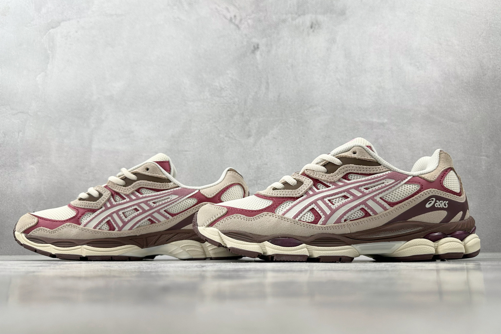 Asics GEL-NYC系列 甜粉色 1203A788-100
