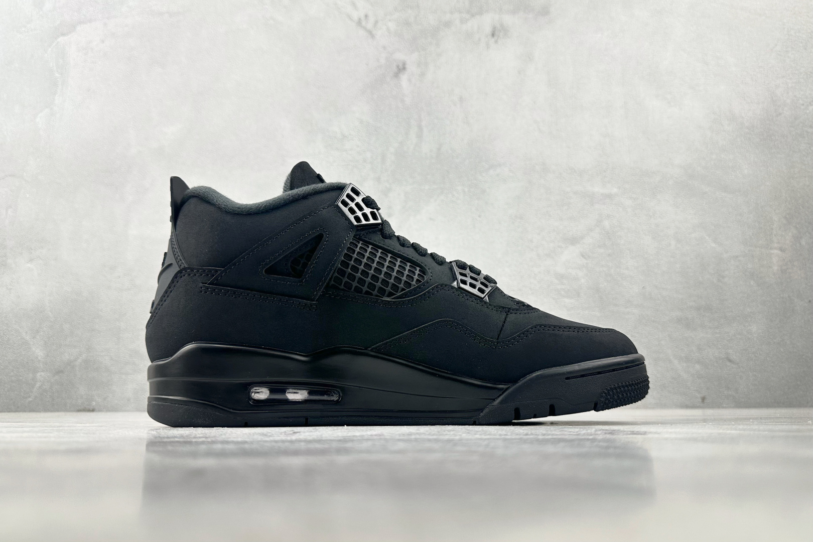 口碑神作 Jordan Air Jordan 4 黑猫 CU1110-010