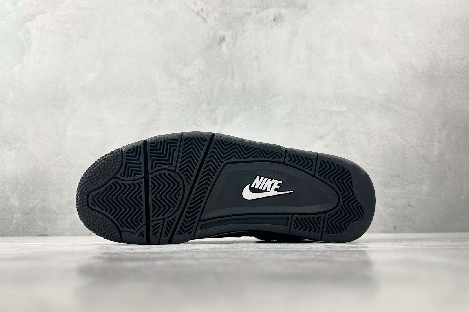 口碑神作 Jordan Air Jordan 4 黑猫 CU1110-010