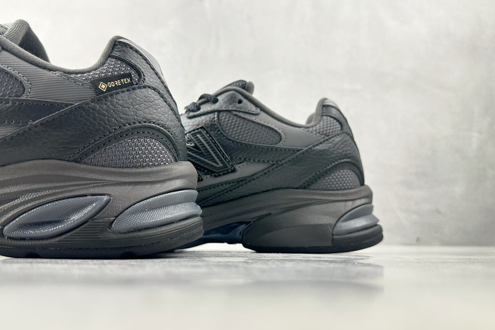 大厂出品 New Balance NB 2010 黑灰 U2010RTC