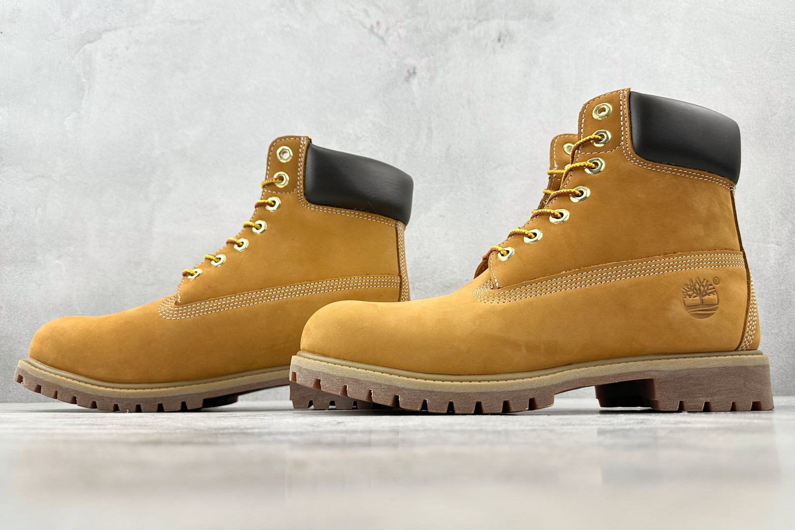 300 Timberland添柏岚 PREMIUM系列 黄色 10061M