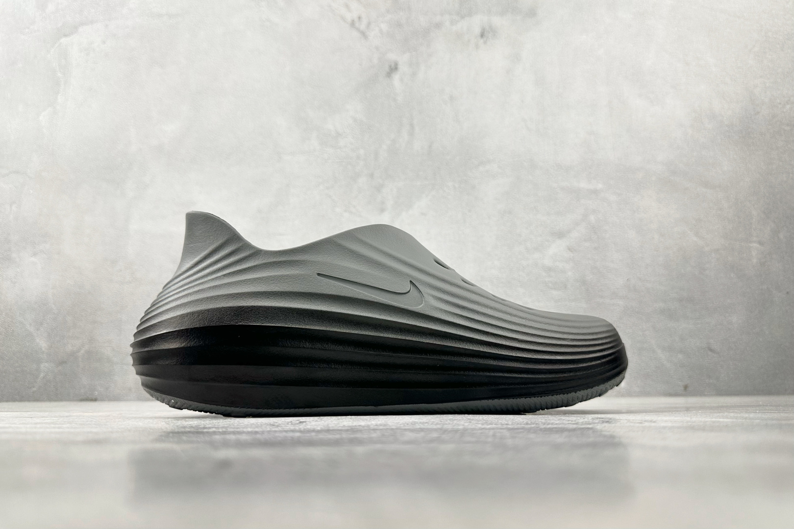 Nike ReactX Rejuven8 黑色 IF1746-003