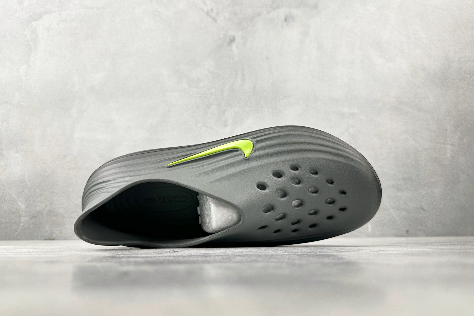 Nike ReactX Rejuven8 黑色 IF1746-003