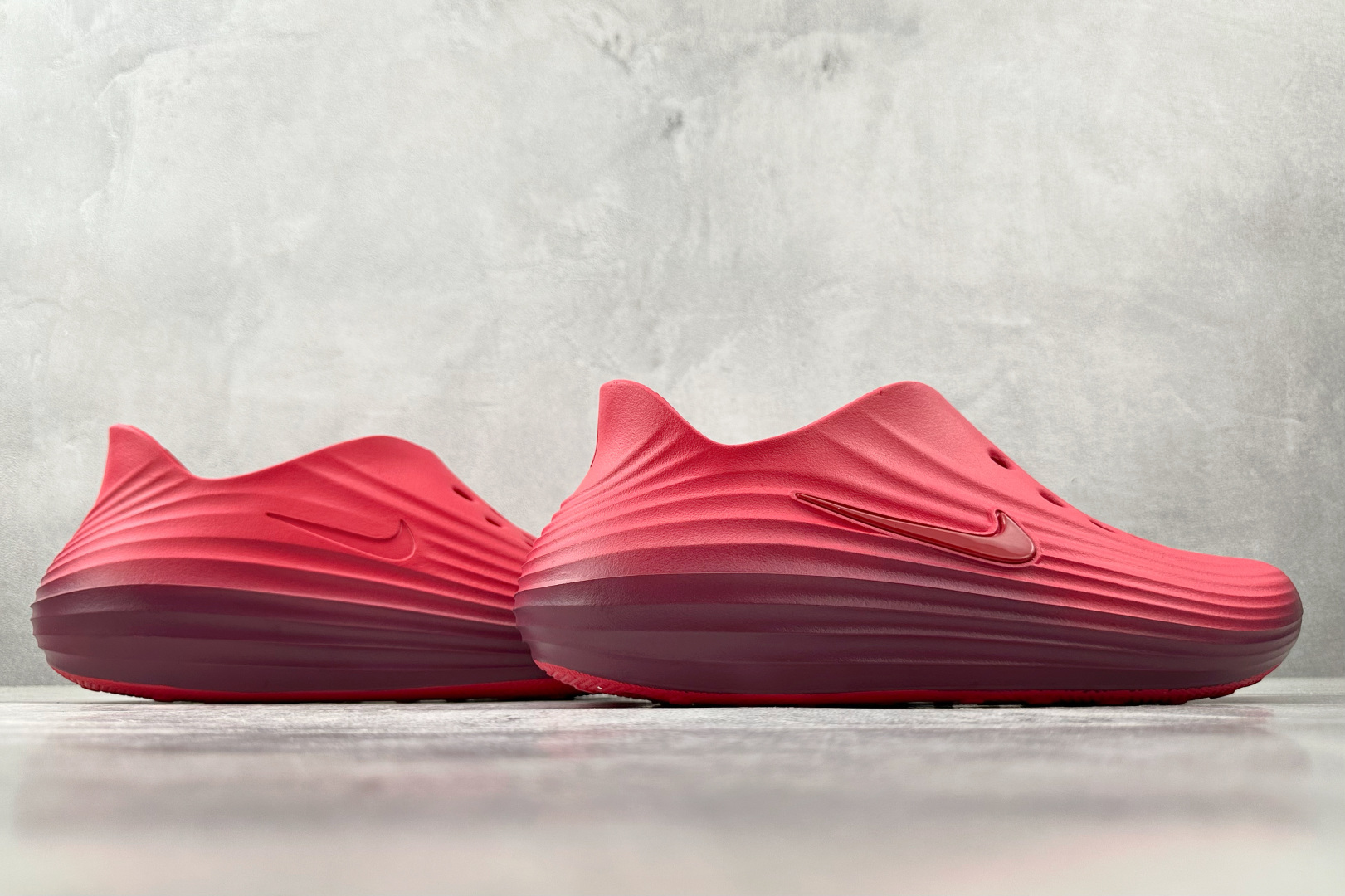120 Nike ReactX Rejuven8 红色 HV5060-601