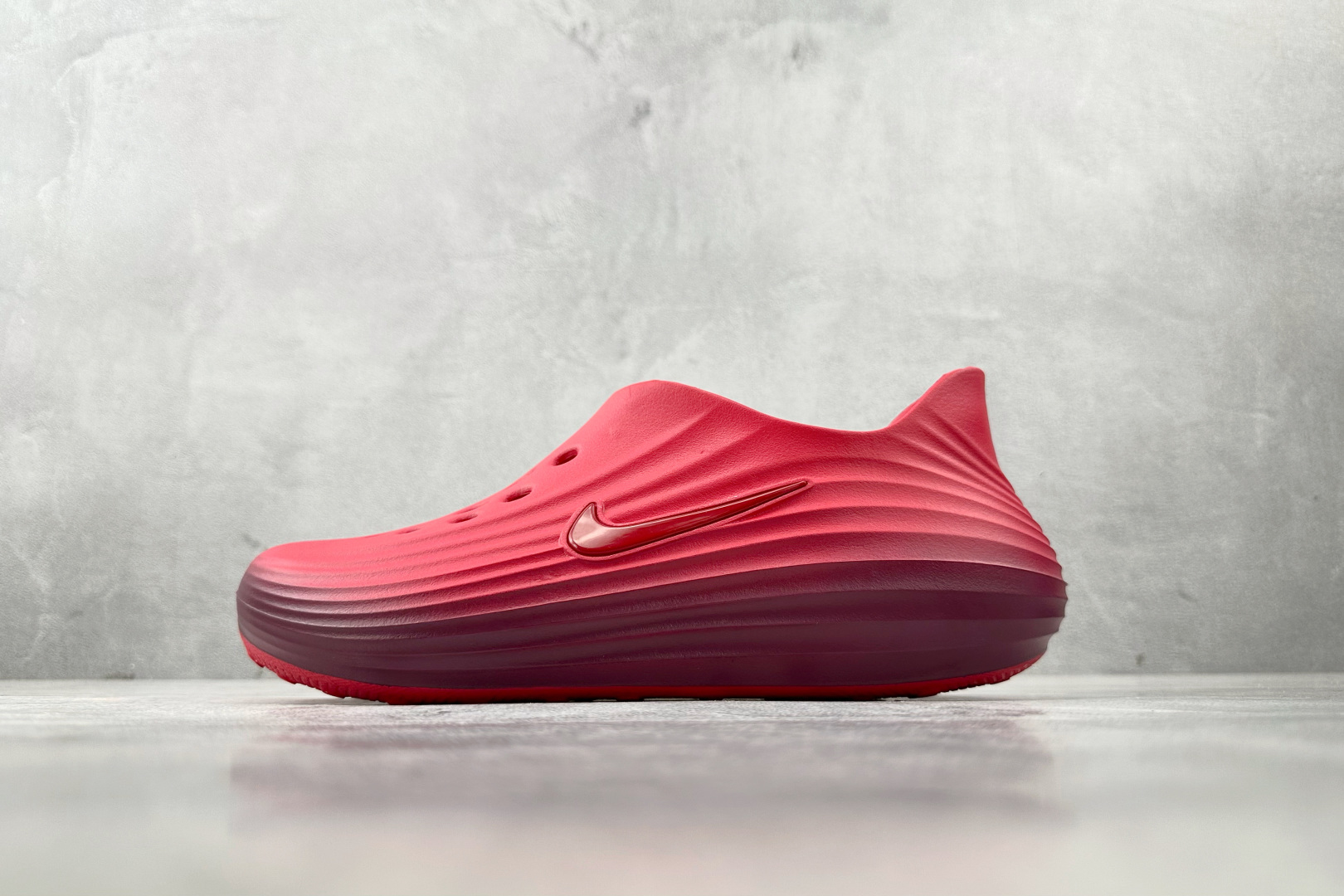 120 Nike ReactX Rejuven8 红色 HV5060-601