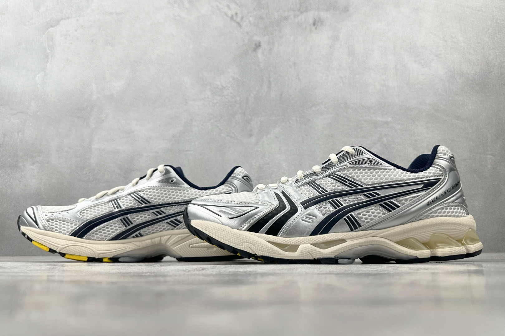 顶级纯原 JJJJound xAsics Gel-Kayano 14 白银黑 1203A961-100