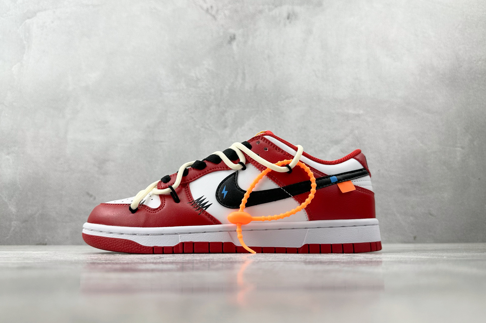 定制球鞋 Nike Dunk 闪电警戒 米黑红 DD1391-602