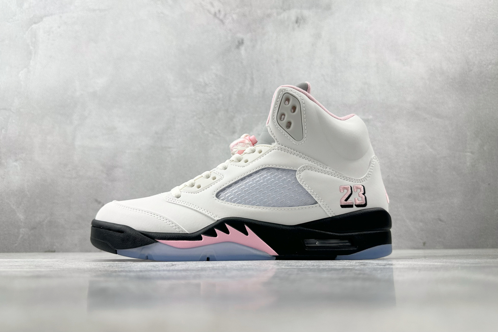 顶级纯原 Jordan Air Jordan 5 Retro 白黑粉 I03372-700