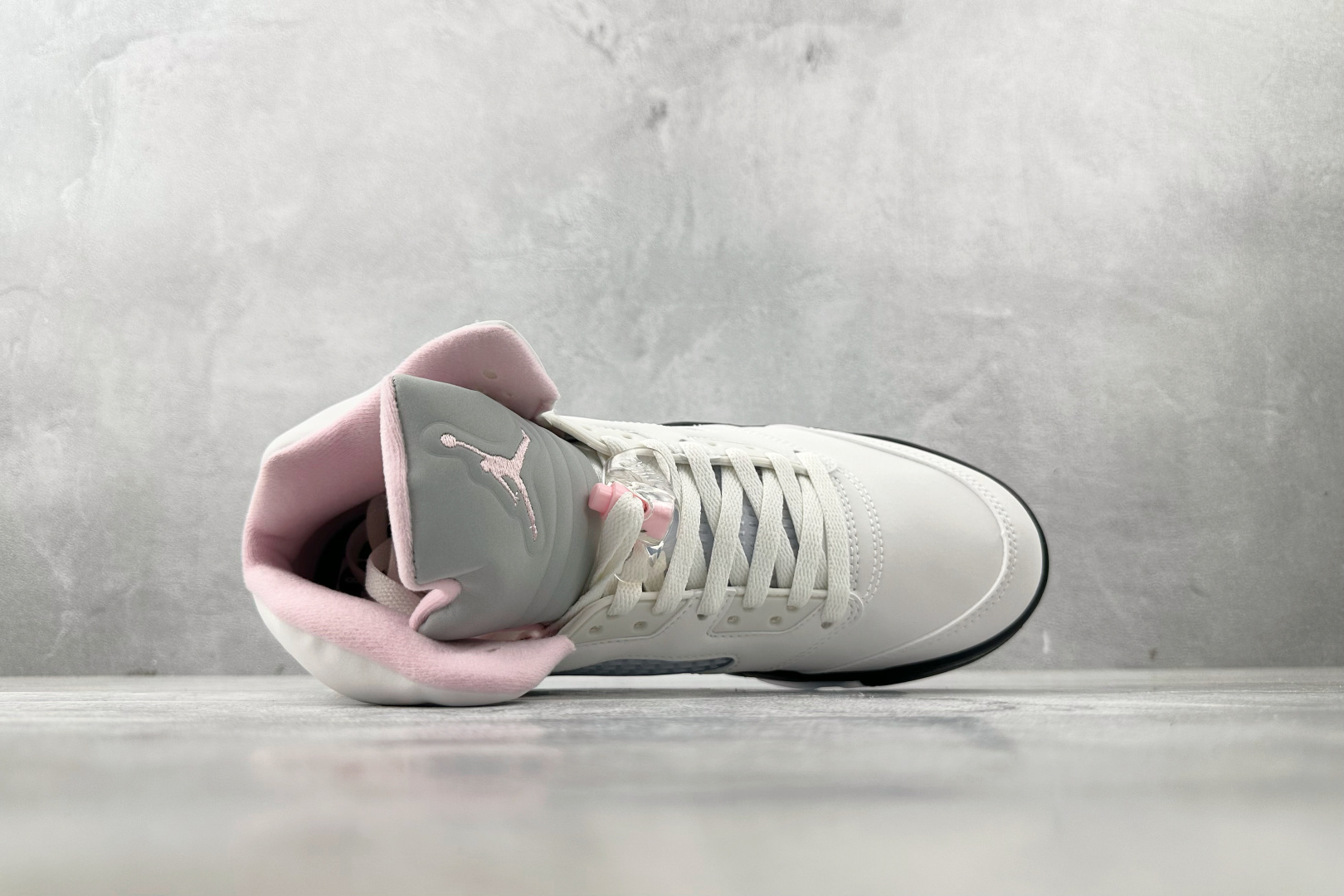 顶级纯原 Jordan Air Jordan 5 Retro 白黑粉 I03372-700