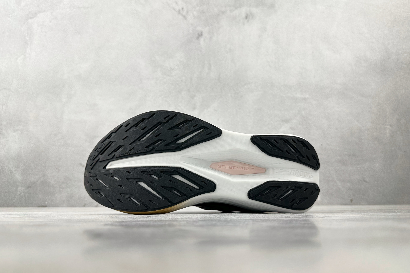 Brooks布鲁克斯 HyperiMax 2 黑金色 1104341D-098