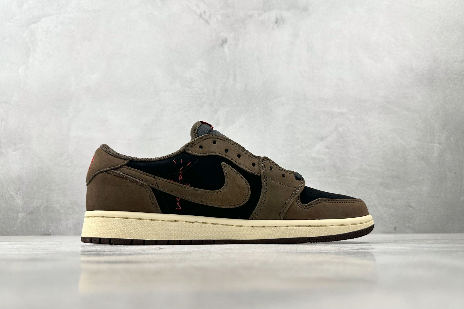 360 Travis Scott x Jordan Air Jordan 1 Low TS SP 倒钩1.0初代 联名款 深棕 CQ4277-001