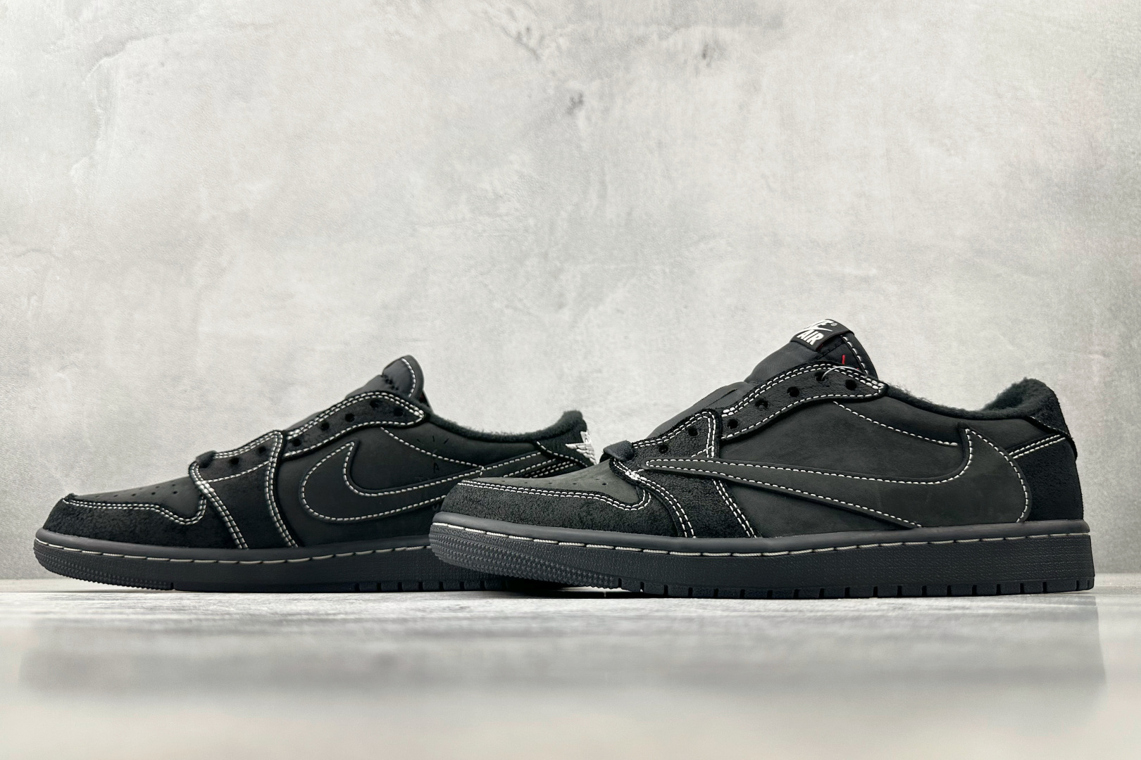 400 Travis Scott X Jordan Air Jordan 1 Low Retro SP 黑武士 黑色 DM7866-001
