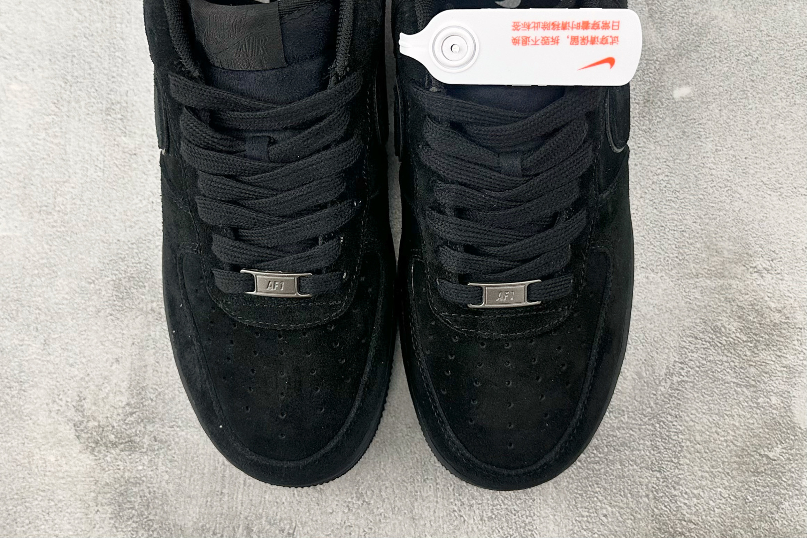200 Nike Air Force 1 黑色 HQ1966-002