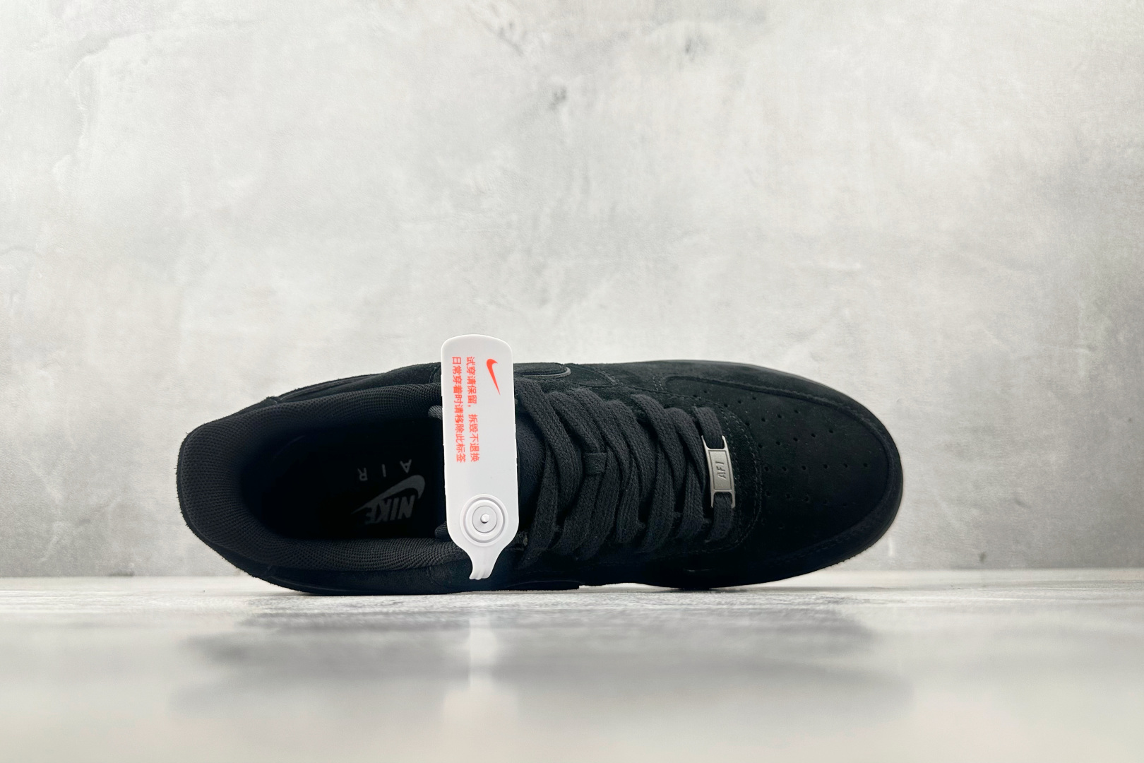 200 Nike Air Force 1 黑色 HQ1966-002