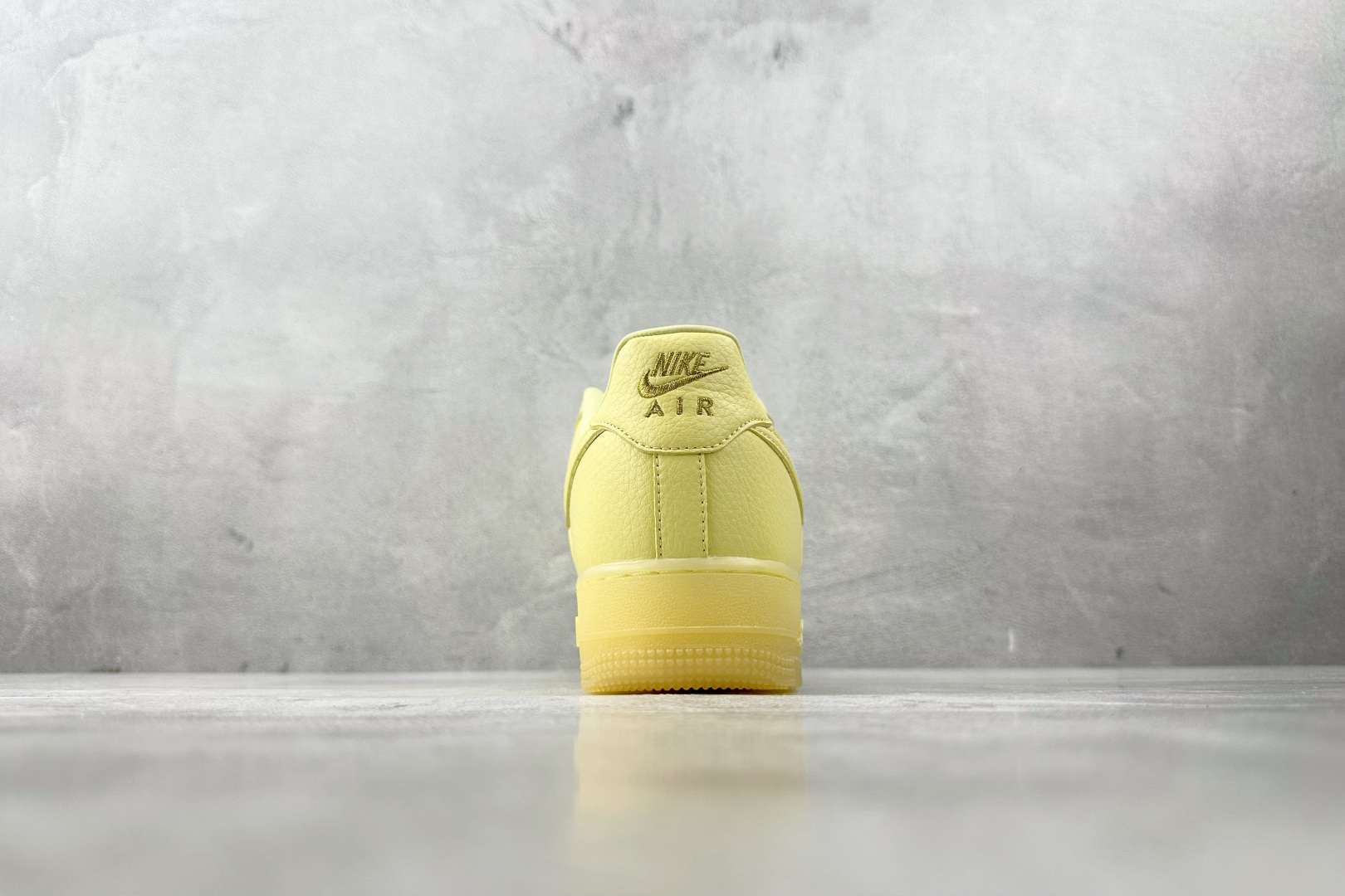 210 全新版本升级 NOCTA × Nike Air Force 1 ”Love You Forever”黄色 CZ8065-800