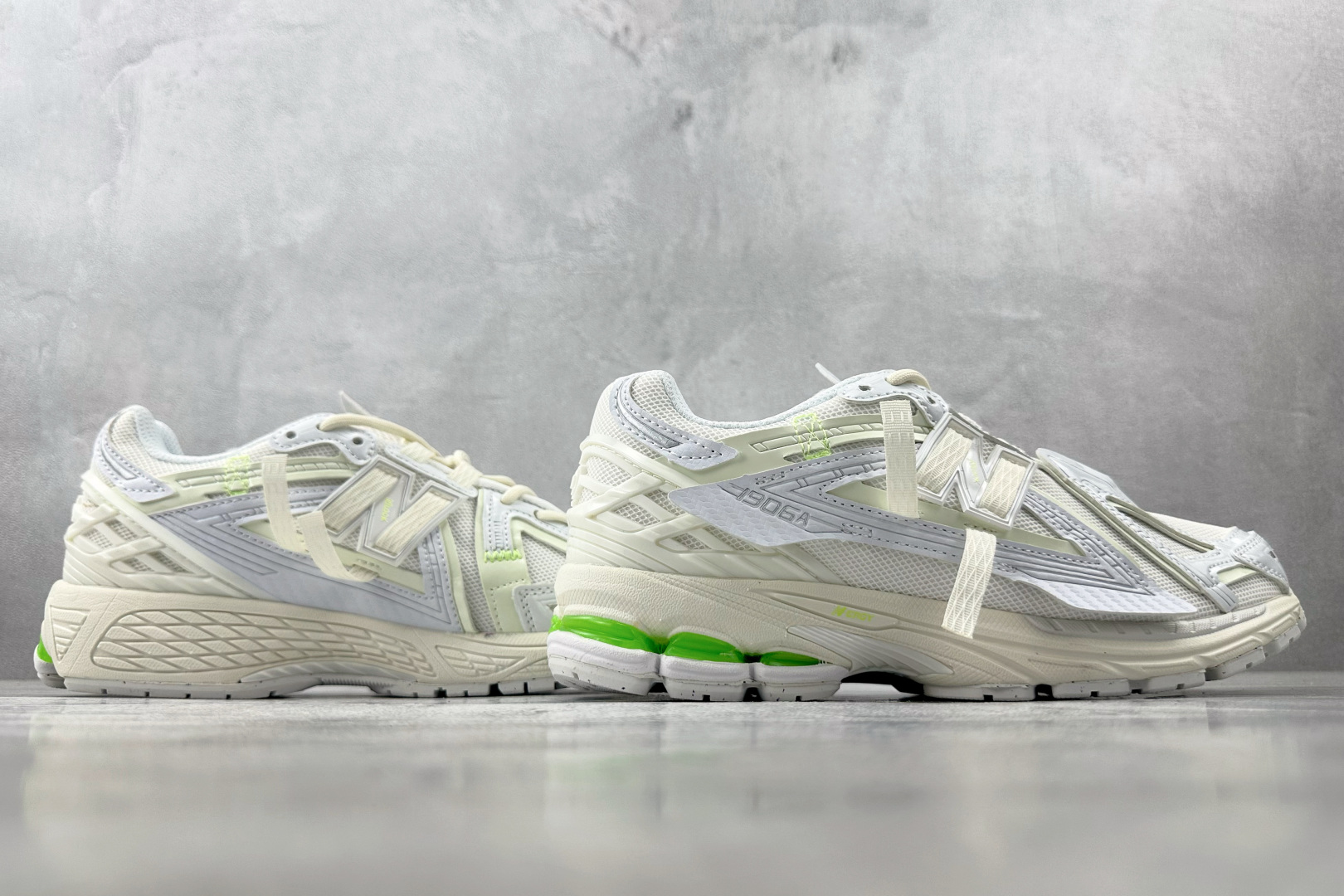 200 纯原出品 New Balance NB 1906A 米白色 U1906AE