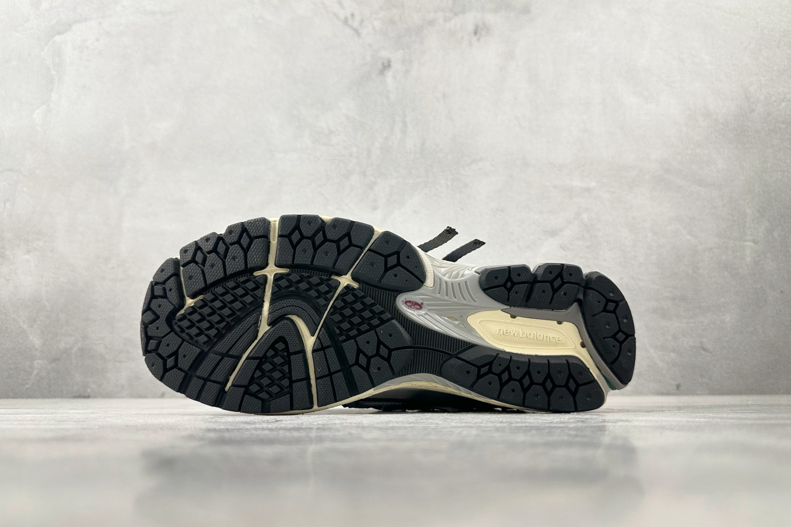 200 纯原出品 New Balance NB 1906A 灰银 M1906AD