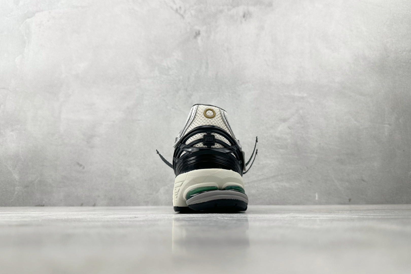 200 纯原出品 New Balance NB 1906A 灰银 M1906AD