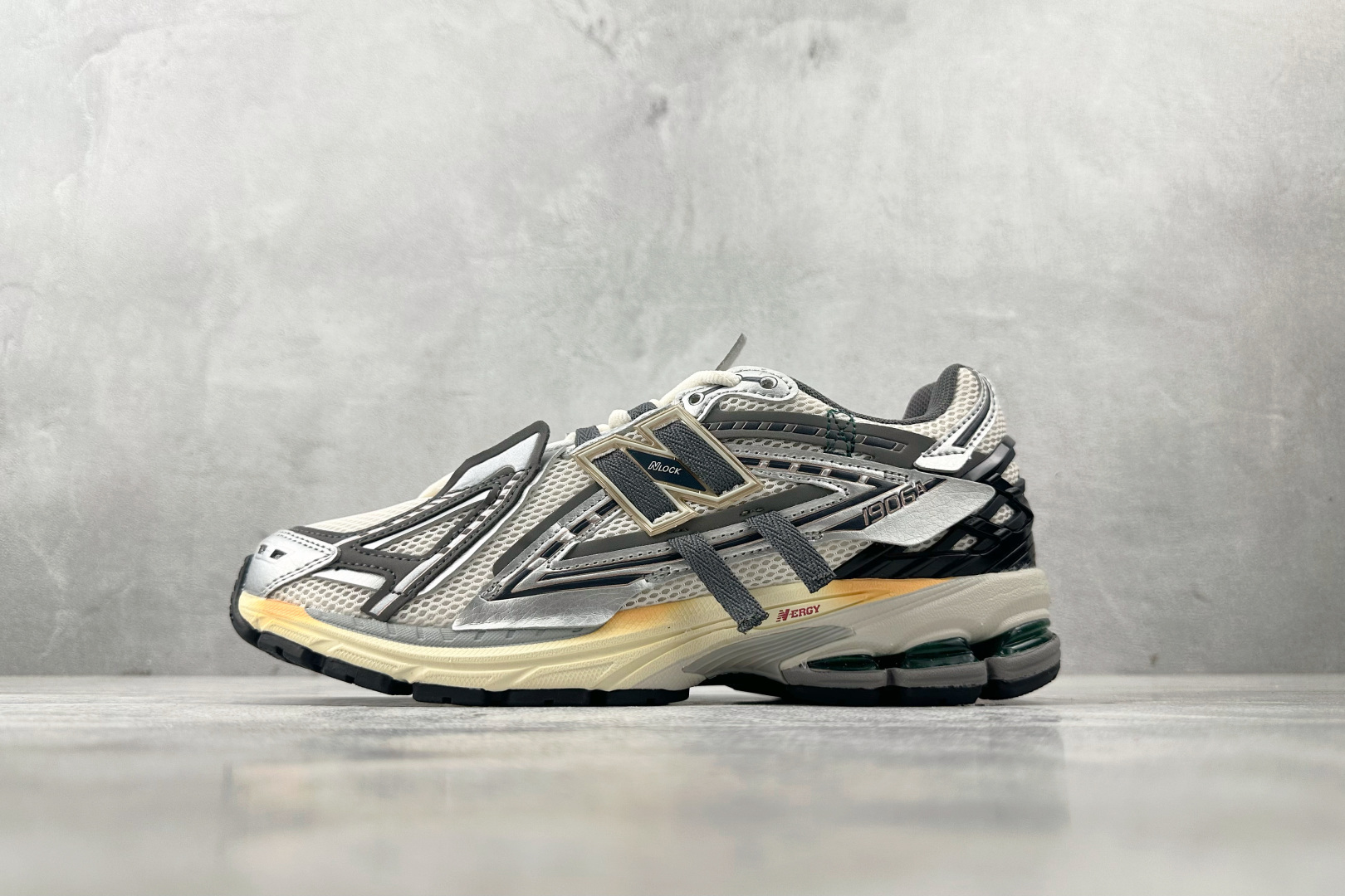 
纯原出品  配色持续更新 New Balance NB 1906A 系列 